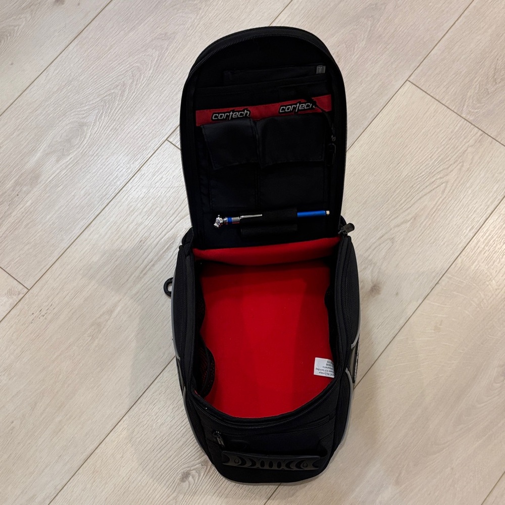 Coretech Motorcycle tank bag - Picture 3 of 3